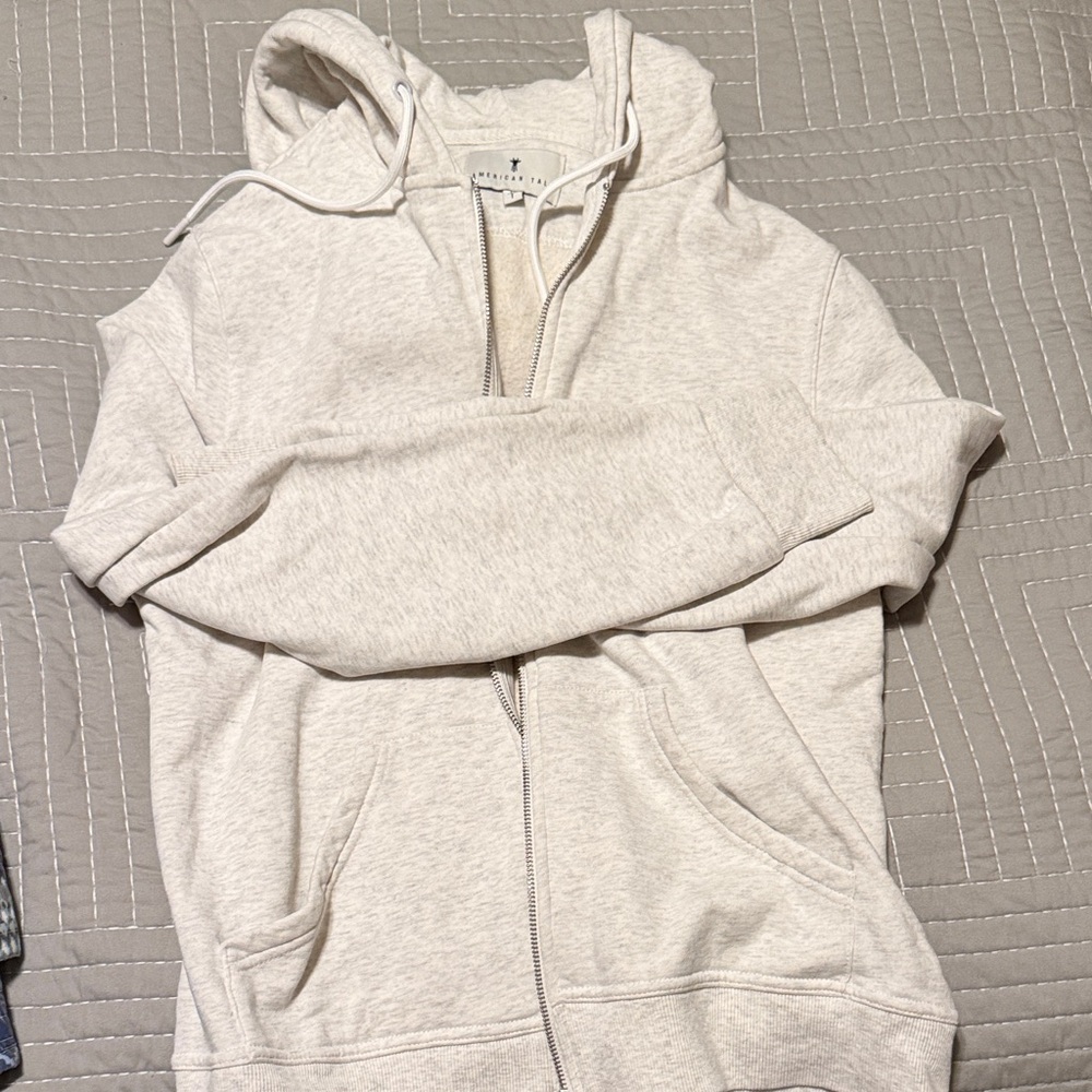 Cream Hoodie Size Medium Cozy Pullover Sweatshirt Casual Streetwear